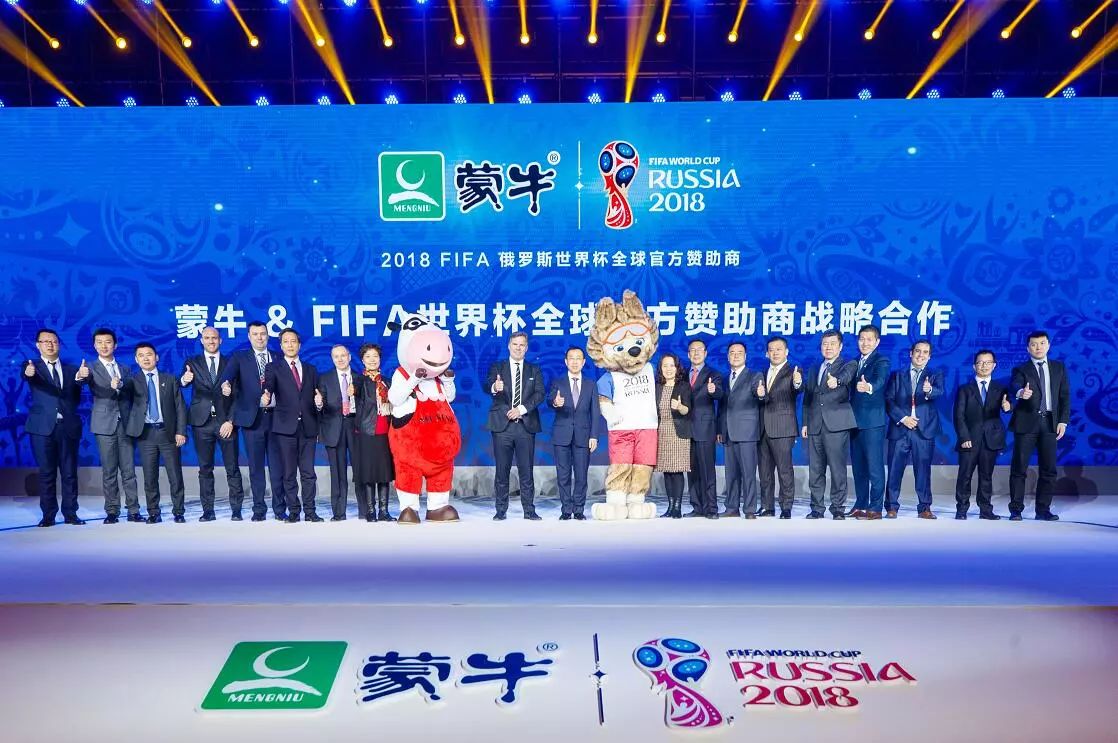 电竞俱乐部打造IP、跨界做潮牌服饰探索商业突围(图1)