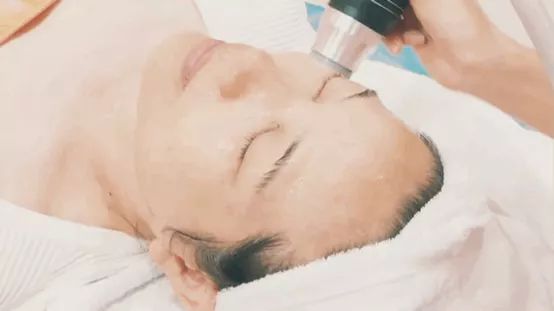 马拉松赛后恢复必备:3种营养补充技巧!(图1)